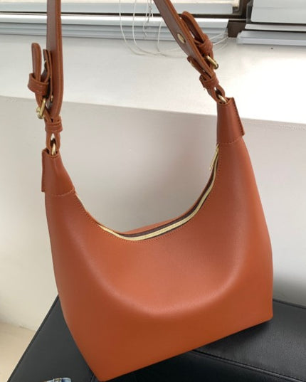 Elegant Korean Shoulder Bag with Timeless Sophistication