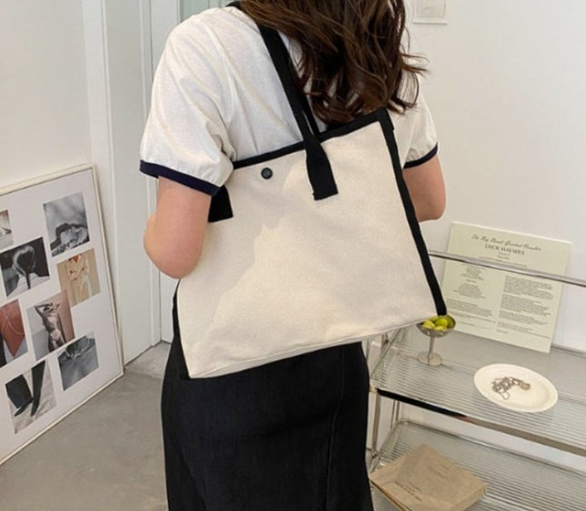 Square Canvas Shoulder Bag